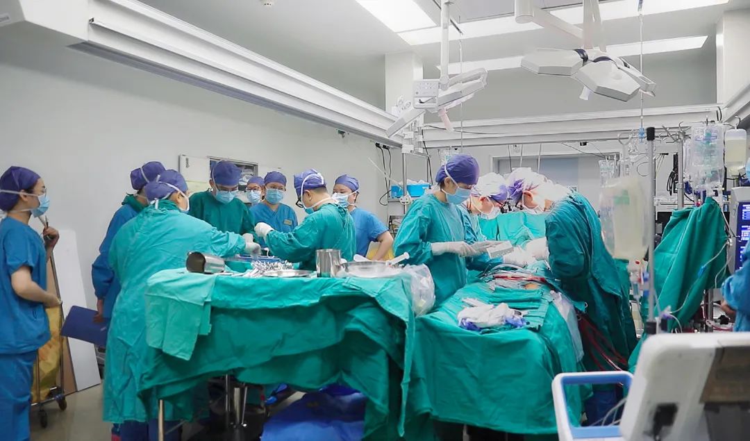 海南省人民医院自主完成人工心脏植