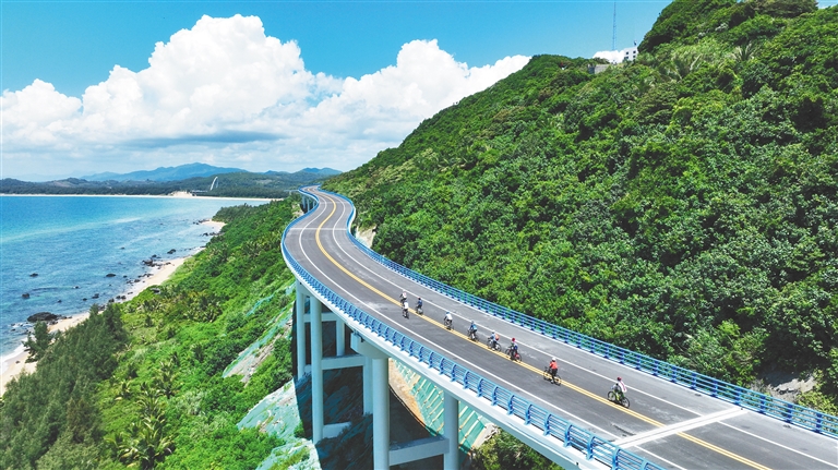 海南环岛旅游公路全线设142座桥